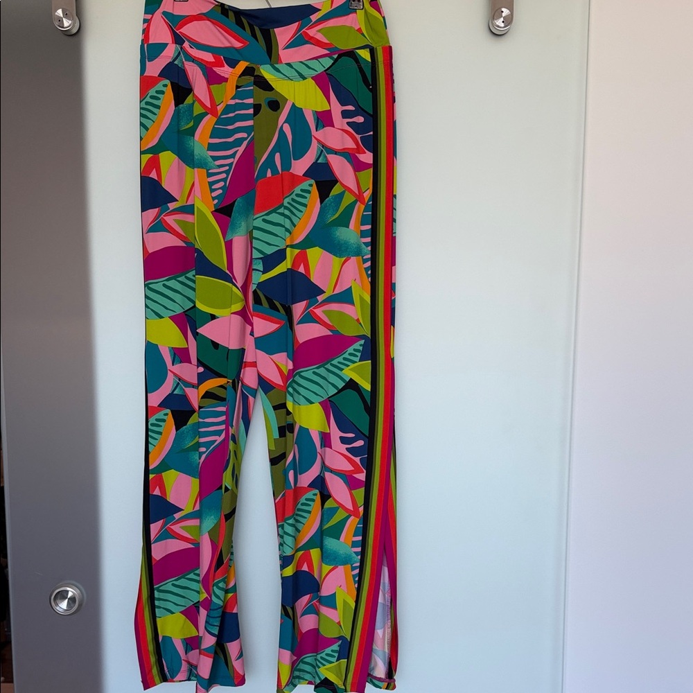 Trina Turk Multicolor Flare Pant Like New large